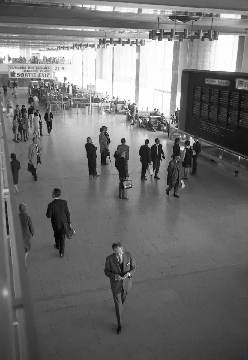 Départs Prochains, by Raymond Martinot-PurePhoto