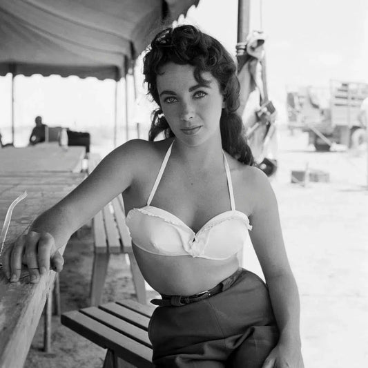 Elizabeth Taylor Behind the Scenes (b&w), from The Wild Ones collection-PurePhoto