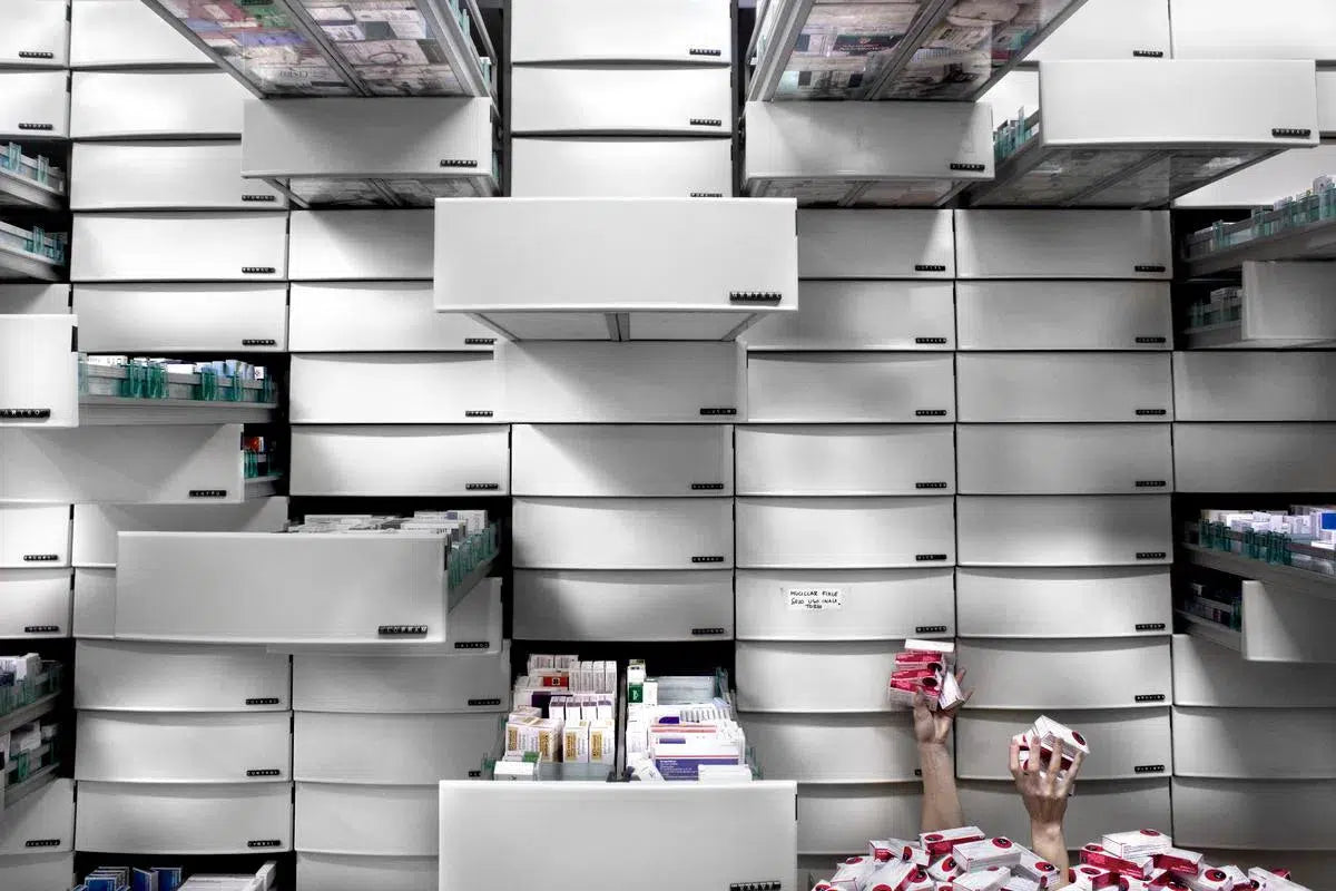 dependency # 07, by Giovanni Presutti-PurePhoto