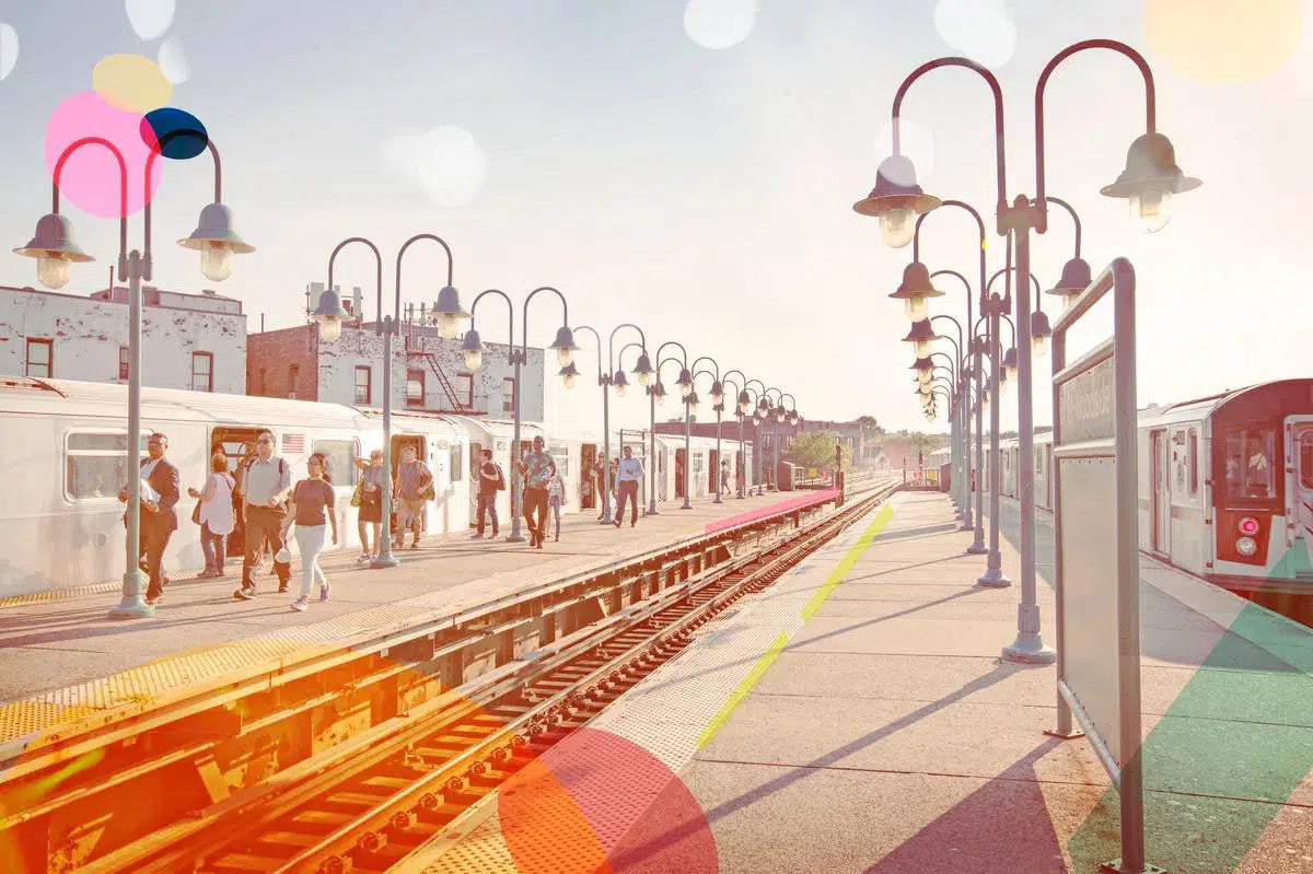 Commuter 7, by Mina Teslaru-PurePhoto