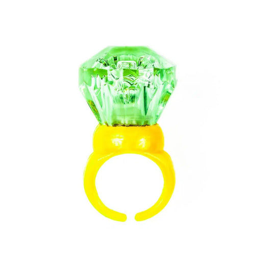 Green with Envy, by Pablo Luna-PurePhoto