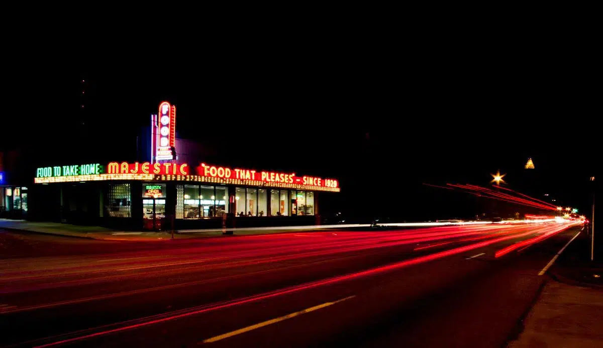 Majestic Diner, by Kevin Trotman-PurePhoto