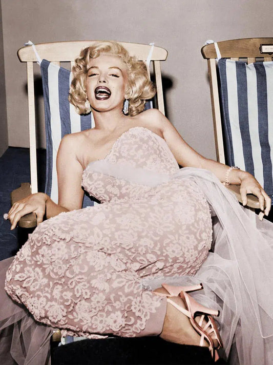 Marilyn Monroe in Deckchair (pink), from The Wild Ones collection-PurePhoto