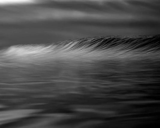 Night Wave 2, by Daniel Weiss-PurePhoto