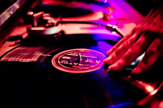 Spinning, by Allen Passalaqua-PurePhoto