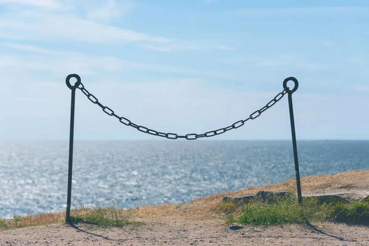 The Chain, by Ari Salmela-PurePhoto
