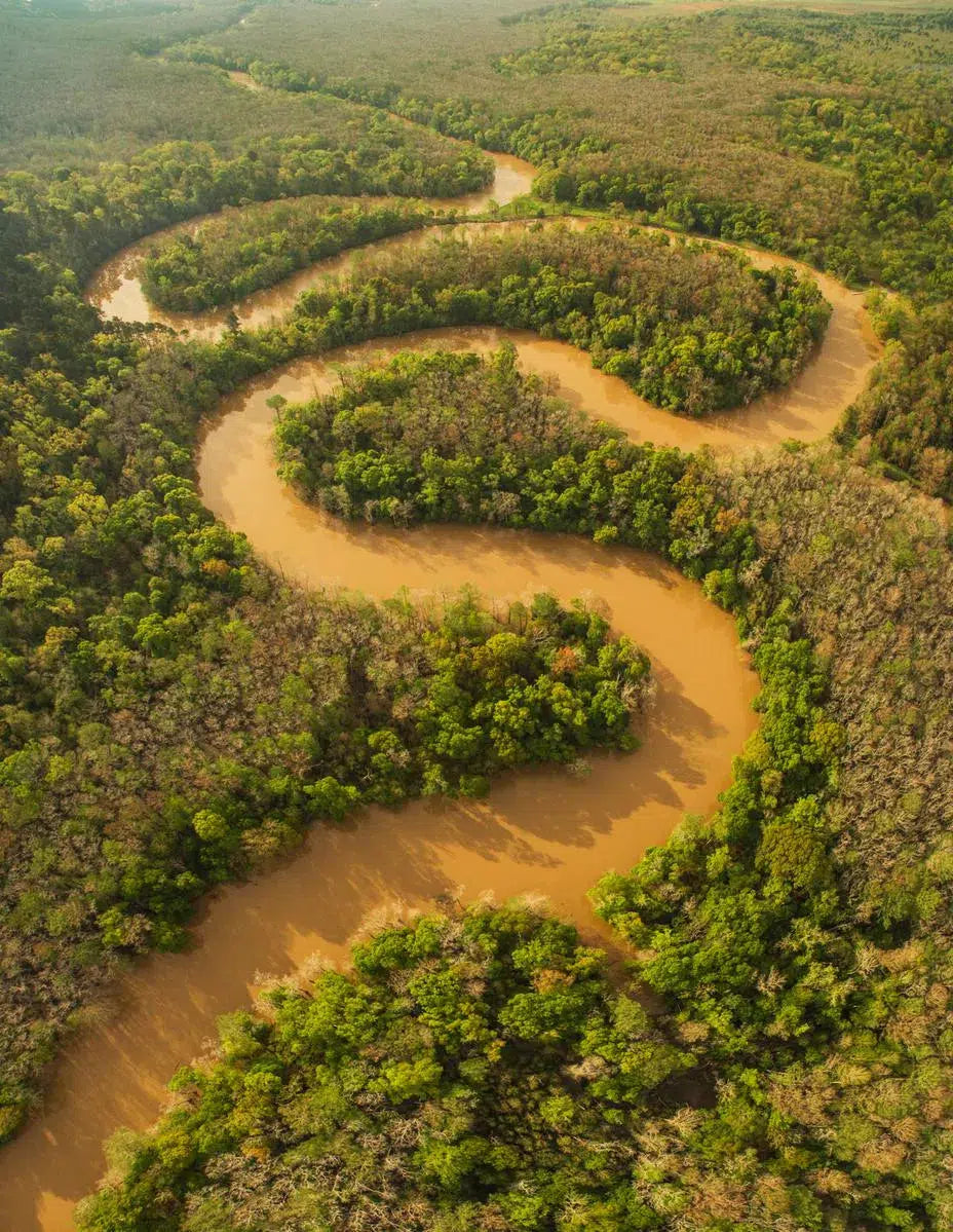 Winding Riser Winding River, by Garret Suhrie – PurePhoto